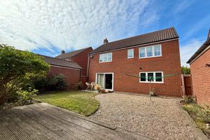 Rear- click for photo gallery